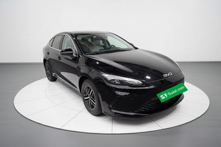 Used BYD Seal 05 DM-i 2025 DM-i Intelligent Drive 120KM Flagship Model Exterior 1