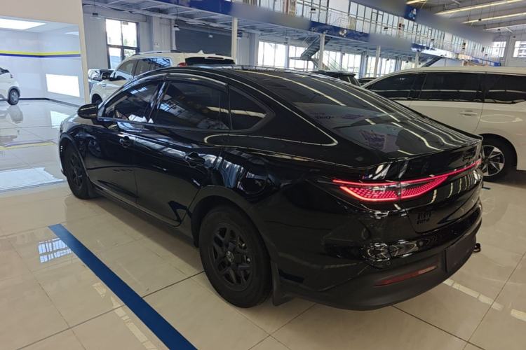 Used BYD Seal 05 DM-i 2025 DM-i Smart Drive 55KM Luxury Model Exterior 2