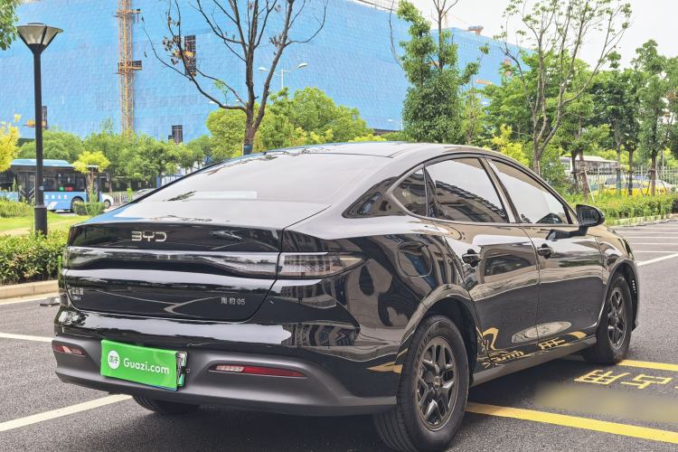 Used BYD Seal 05 DM-i 2025 DM-i Smart Drive 55KM Luxury Model Exterior 3