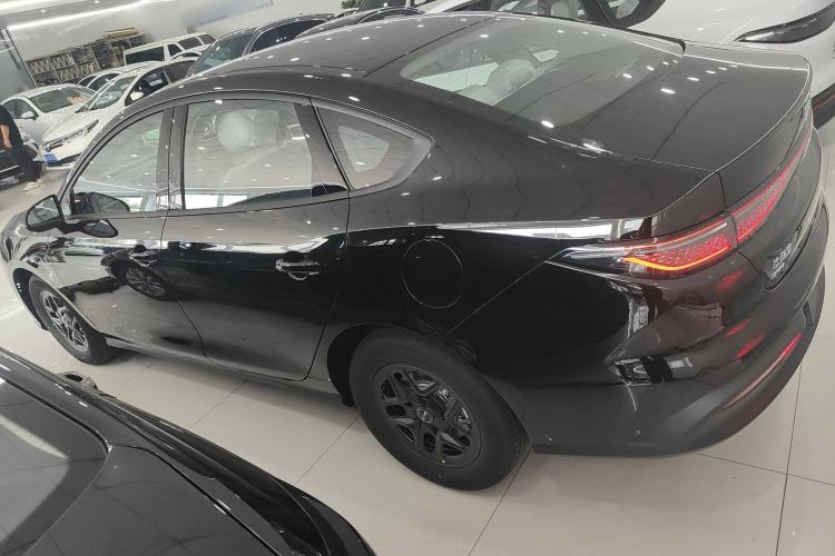 Used BYD Seal 05 DM-i 2025 DM-i Smart Drive 55KM Luxury Model Exterior 3