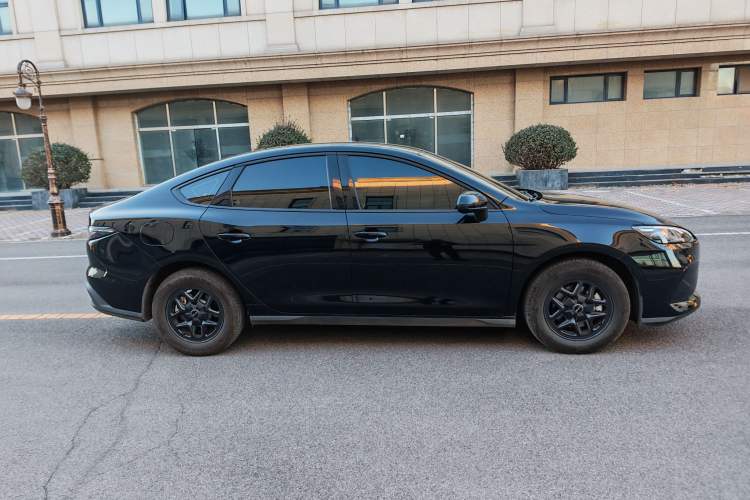 Used BYD Seal 05 DM-i 2025 DM-i Smart Drive 55KM Luxury Model Exterior 3