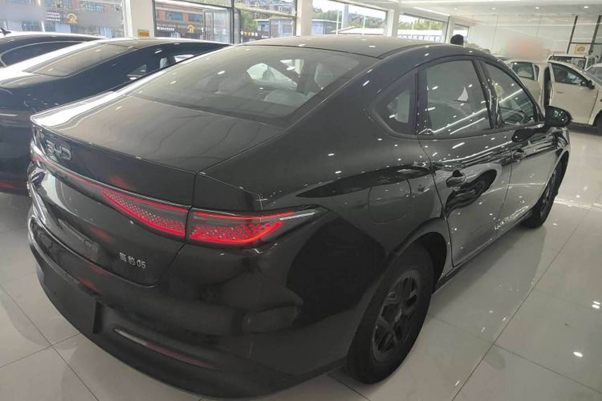 Used BYD Seal 05 DM-i 2025 DM-i Smart Drive 55KM Luxury Model Exterior 5