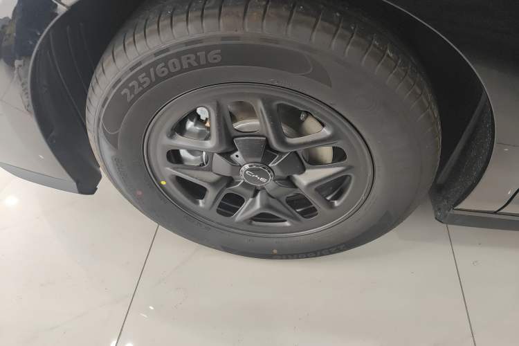 Used BYD Seal 05 DM-i 2025 DM-i Smart Drive 55KM Luxury Model Exterior 7