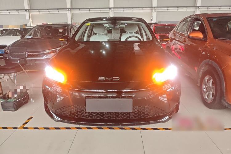 Used BYD Seal 05 DM-i 2025 DM-i Smart Drive 55KM Luxury Model Front