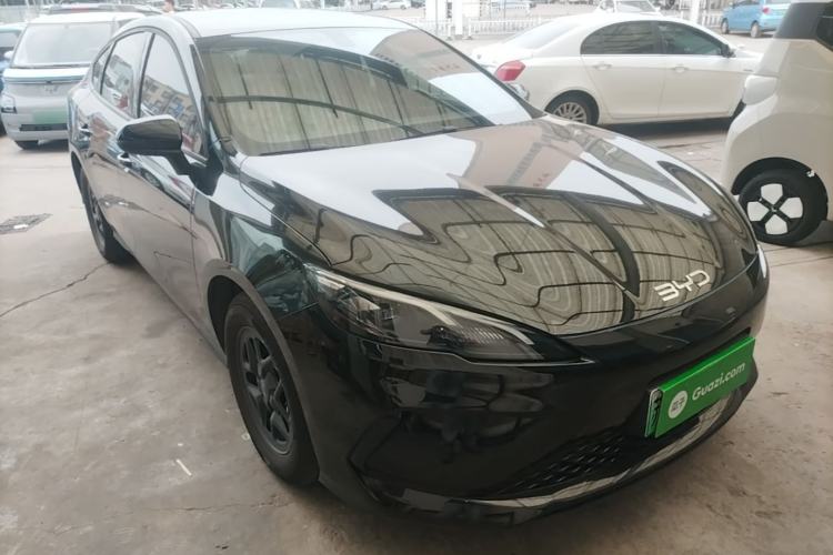 Used BYD Seal 05 DM-i 2025 DM-i Smart Drive 55KM Luxury Model Front Right 45 Deg