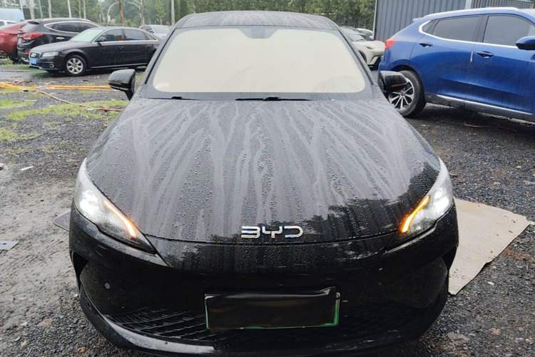 Used BYD Seal 05 DM-i 2025 DM-i Smart Drive 55KM Luxury Model Front