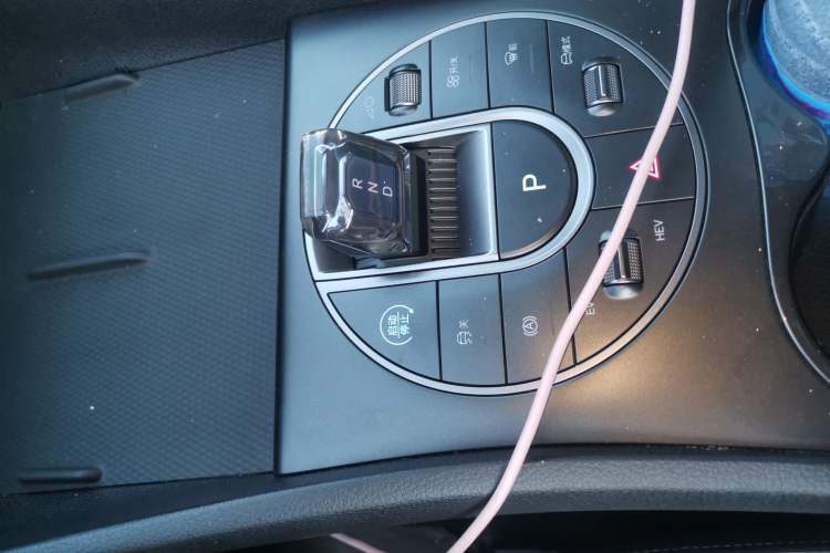 Used BYD Seal 05 DM-i 2025 DM-i Smart Drive 55KM Luxury Model Gear Lever