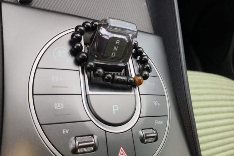 Used BYD Seal 05 DM-i 2025 DM-i Smart Drive 55KM Luxury Model Gear Lever