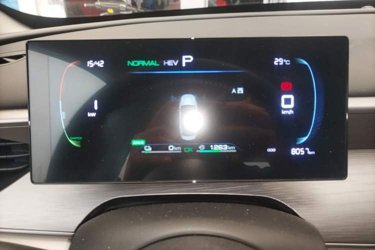 Used BYD Seal 05 DM-i 2025 DM-i Smart Drive 55KM Luxury Model Instrument Cluster