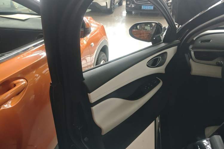 Used BYD Seal 05 DM-i 2025 DM-i Smart Drive 55KM Luxury Model Left Front Door Interior