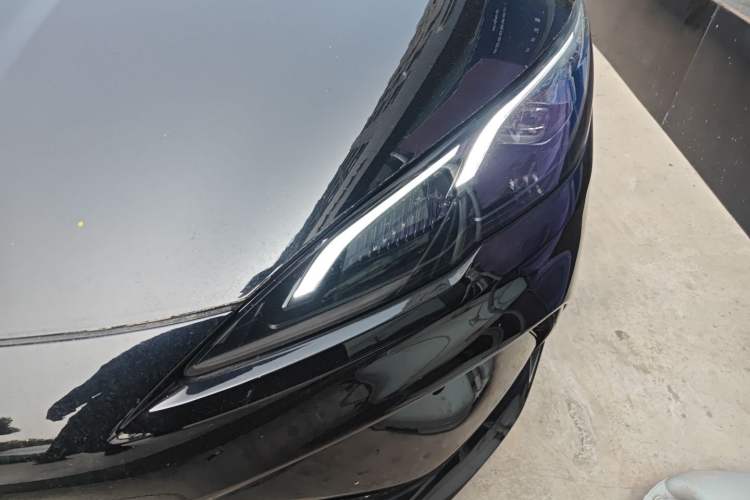 Used BYD Seal 05 DM-i 2025 DM-i Intelligent Drive 120KM Flagship Model Left Front Headlight