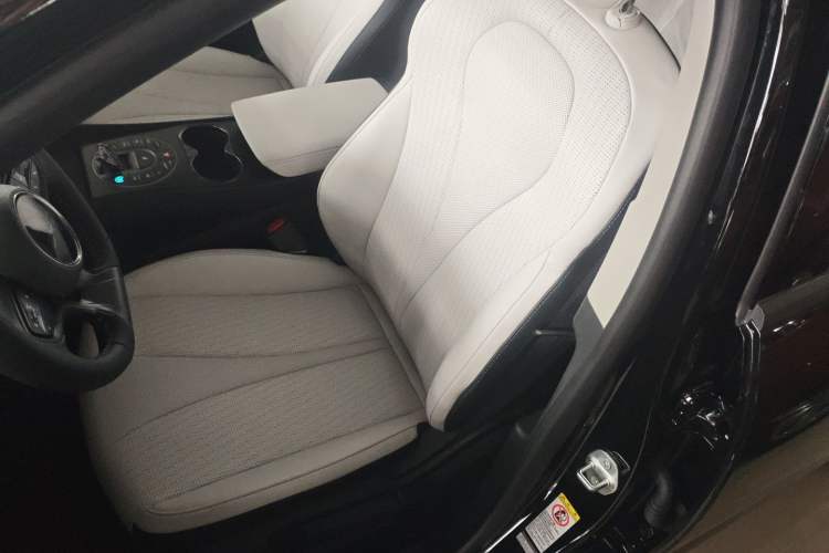 Used BYD Seal 05 DM-i 2025 DM-i Smart Drive 55KM Luxury Model Left Front Seat