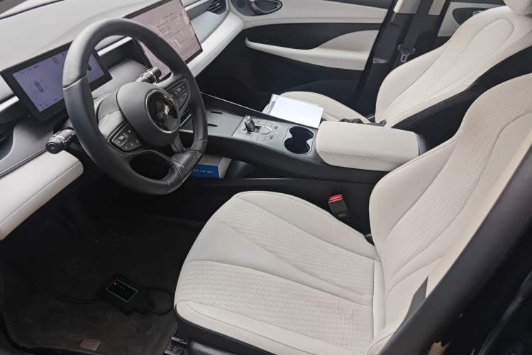 Used BYD Seal 05 DM-i 2025 DM-i Intelligent Drive 120KM Flagship Model Left Front Seat
