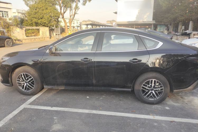 Used BYD Seal 05 DM-i 2025 DM-i Intelligent Drive 120KM Flagship Model Left Side