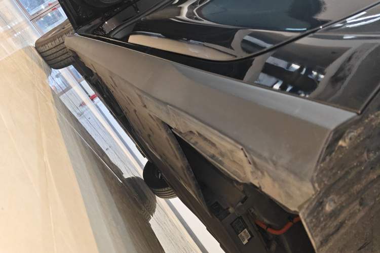 Used BYD Seal 05 DM-i 2025 DM-i Smart Drive 55KM Luxury Model Left Side Sill