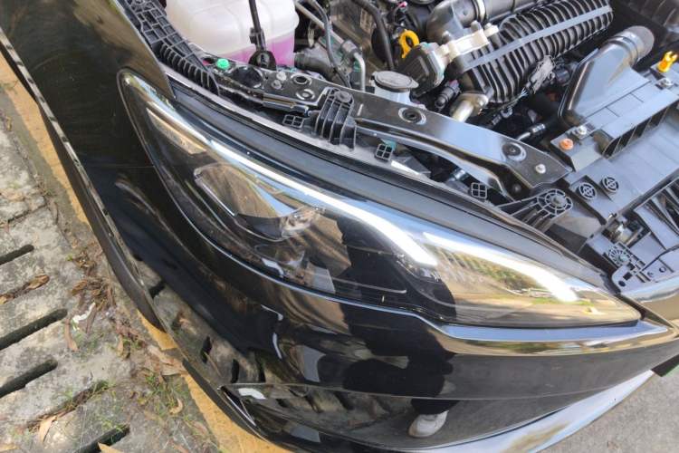 Used BYD Seal 05 DM-i 2025 DM-i Smart Drive 55KM Luxury Model Right Front Headlight