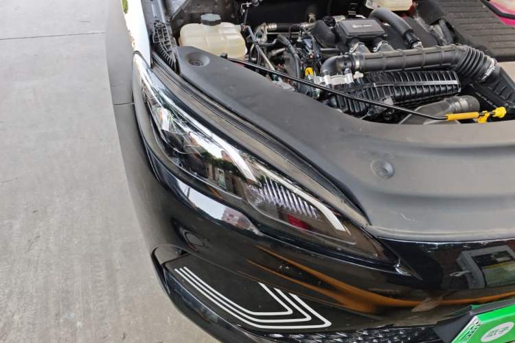 Used BYD Seal 05 DM-i 2025 DM-i Smart Drive 55KM Luxury Model Right Front Headlight