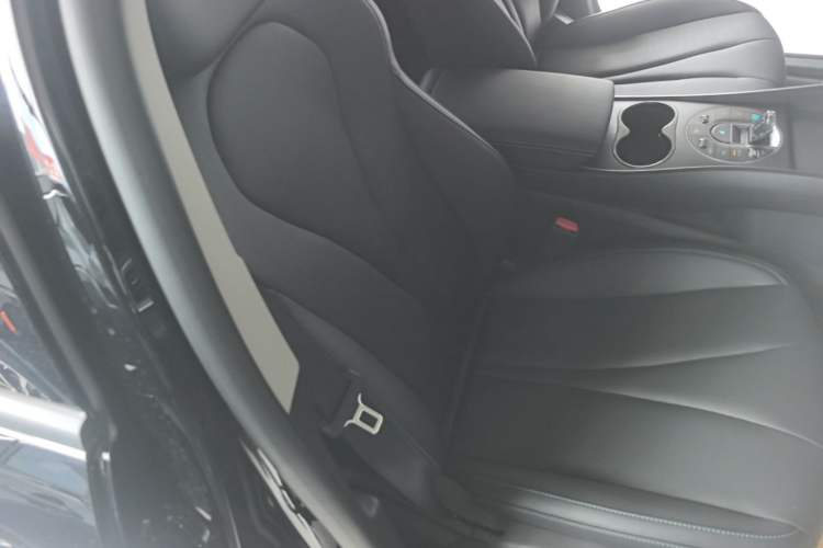 Used BYD Seal 05 DM-i 2025 DM-i Smart Drive 55KM Luxury Model Right Front Seat