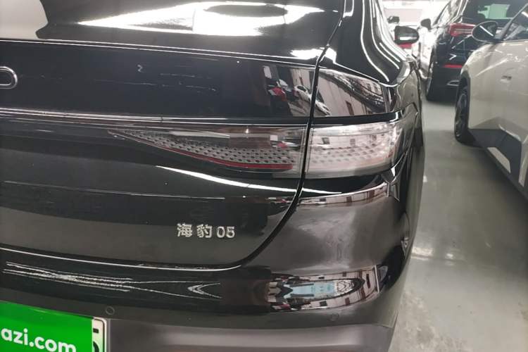 Used BYD Seal 05 DM-i 2025 DM-i Smart Drive 55KM Luxury Model Right Rear Taillight