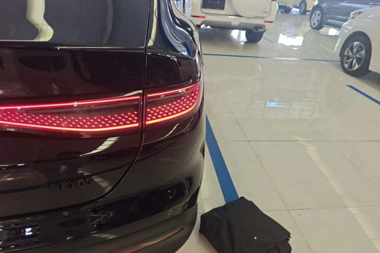 Used BYD Seal 05 DM-i 2025 DM-i Smart Drive 55KM Luxury Model Right Rear Taillight