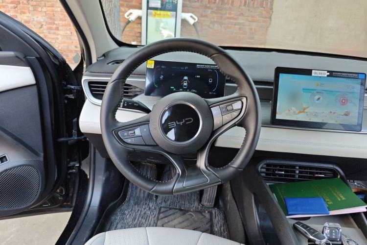 Used BYD Seal 05 DM-i 2025 DM-i Smart Drive 55KM Luxury Model Steering Wheel