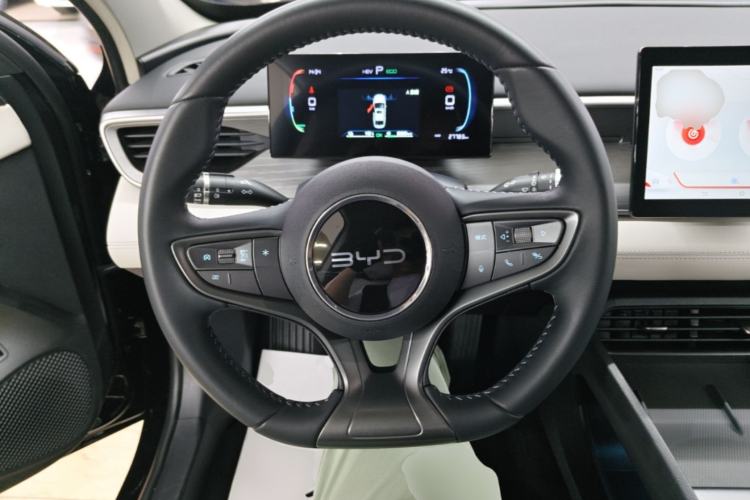 Used BYD Seal 05 DM-i 2025 DM-i Smart Drive 55KM Luxury Model Steering Wheel