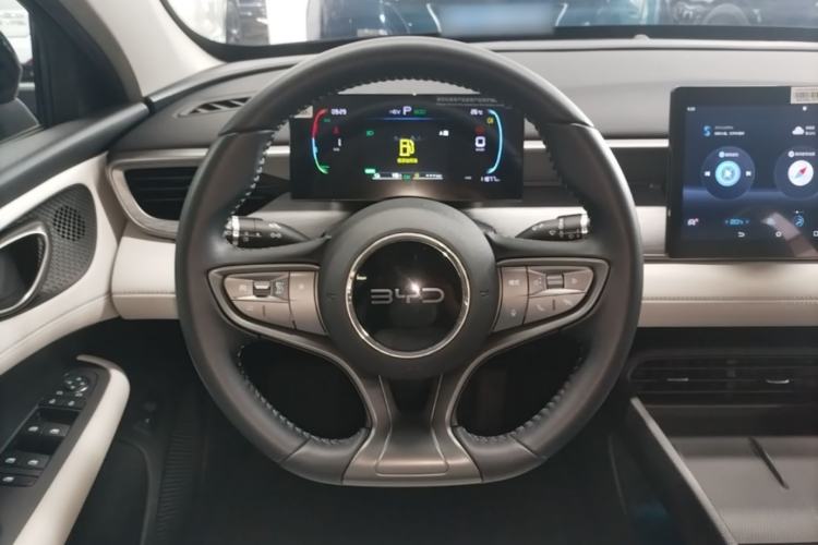 Used BYD Seal 05 DM-i 2025 DM-i Smart Drive 55KM Luxury Model Steering Wheel