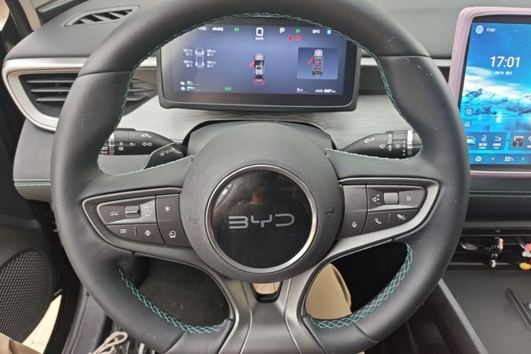 Used BYD Seal 05 DM-i 2025 DM-i Smart Drive 55KM Prestige Model Steering Wheel