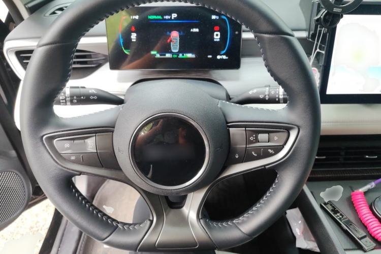 Used BYD Seal 05 DM-i 2025 DM-i Smart Drive 55KM Luxury Model Steering Wheel