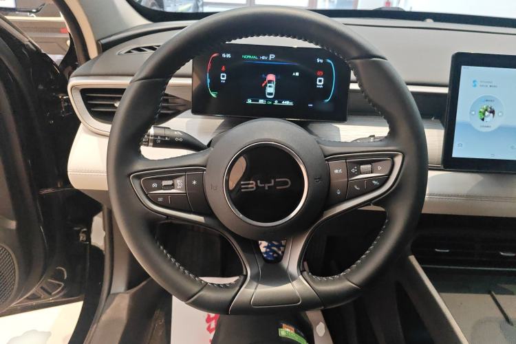 Used BYD Seal 05 DM-i 2025 DM-i Smart Drive 55KM Luxury Model Steering Wheel