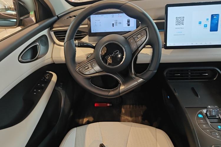 Used BYD Seal 05 DM-i 2025 DM-i Intelligent Drive 120KM Flagship Model Steering Wheel