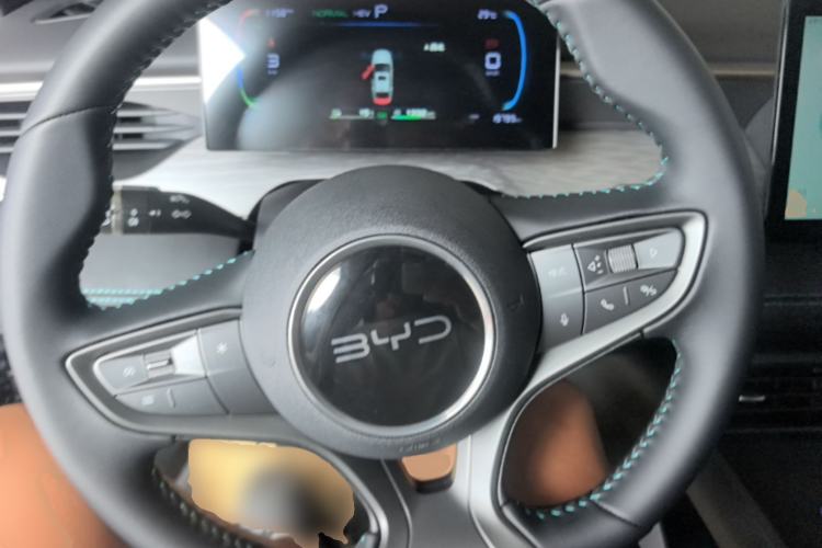 Used BYD Seal 05 DM-i 2025 DM-i Smart Drive 55KM Luxury Model Steering Wheel