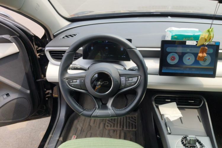 Used BYD Seal 05 DM-i 2025 DM-i Smart Drive 55KM Luxury Model Steering Wheel