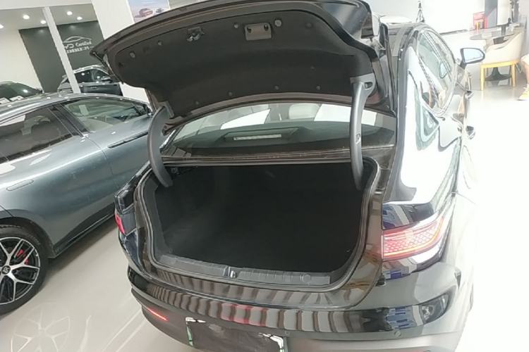 Used BYD Seal 05 DM-i 2025 DM-i Intelligent Drive 120KM Flagship Model Trunk