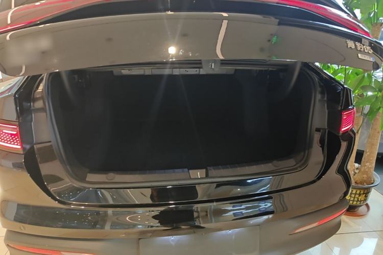 Used BYD Seal 05 DM-i 2025 DM-i Intelligent Drive 120KM Flagship Model Trunk