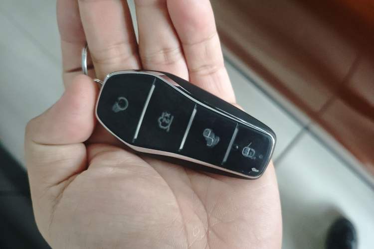 Used BYD Seal 05 DM-i 2025 DM-i Smart Drive 55KM Luxury Model Vehicle Key