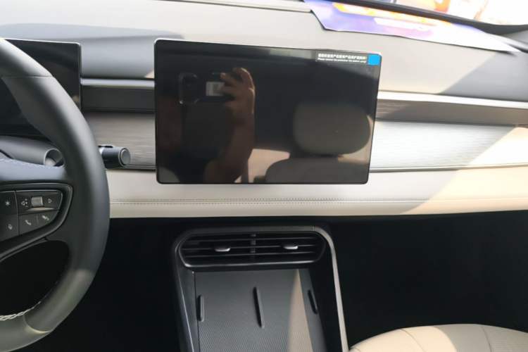 Used BYD Seal 05 DM-i 2025 DM-i Intelligent Drive 120KM Flagship Model Audio And AC Panel