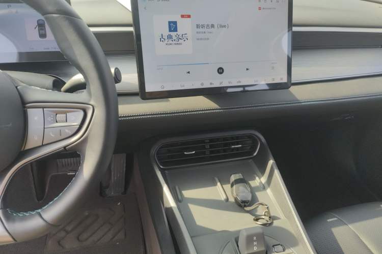 Used BYD Seal 05 DM-i 2025 DM-i Intelligent Drive 120KM Flagship Model Audio And AC Panel