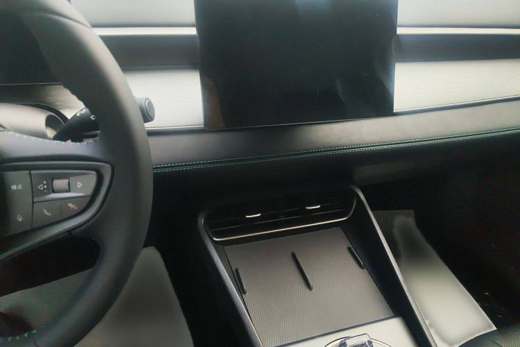 Used BYD Seal 05 DM-i 2025 DM-i Smart Drive 55KM Luxury Model Audio And AC Panel