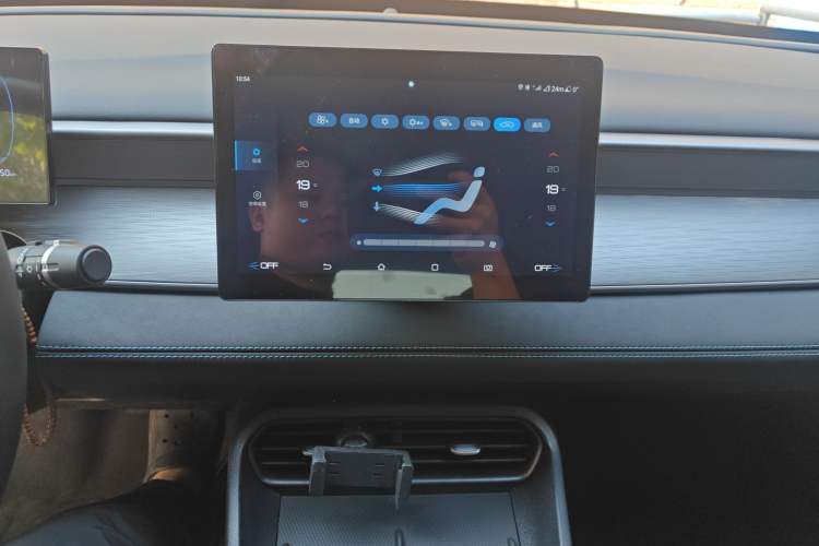 Used BYD Seal 05 DM-i 2025 DM-i Smart Drive 55KM Luxury Model Audio And AC Panel
