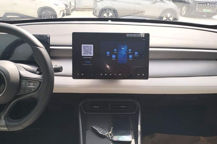 Used BYD Seal 05 DM-i 2025 DM-i Intelligent Drive 120KM Flagship Model Audio And AC Panel