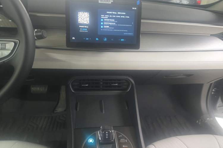 Used BYD Seal 05 DM-i 2025 DM-i Smart Drive 55KM Luxury Model Audio And AC Panel