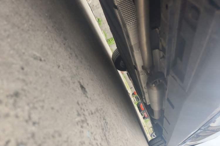Used BYD Seal 05 DM-i 2025 DM-i Intelligent Drive 120KM Flagship Model Chassis Rear Right