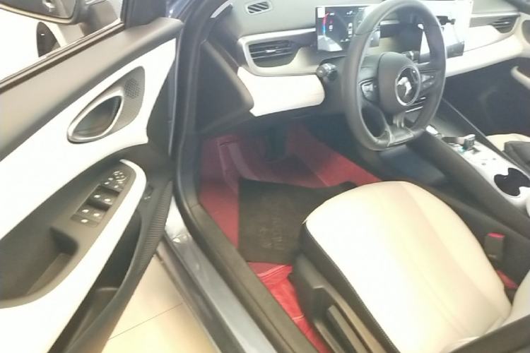Used BYD Seal 05 DM-i 2025 DM-i Smart Drive 55KM Luxury Model Driver Seat