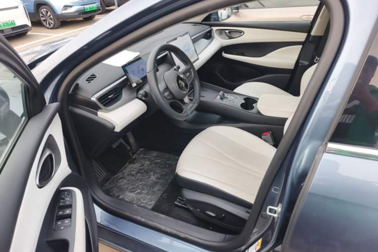 Used BYD Seal 05 DM-i 2025 DM-i Intelligent Drive 120KM Flagship Model Driver Seat