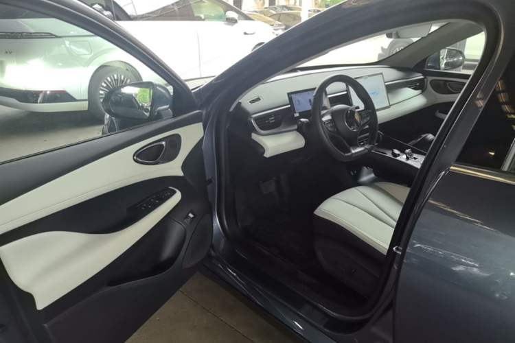 Used BYD Seal 05 DM-i 2025 DM-i Intelligent Drive 120KM Flagship Model Driver Seat