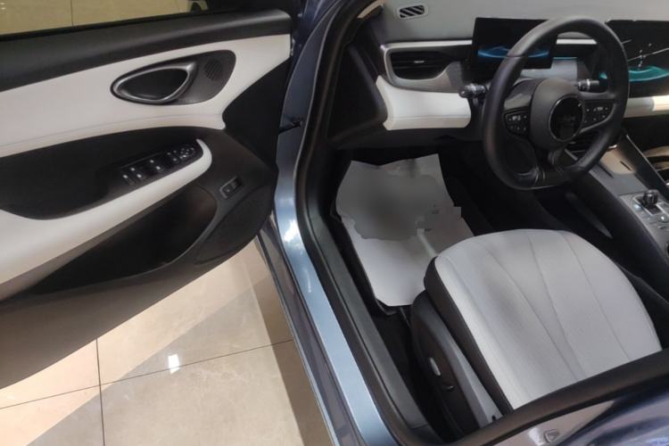 Used BYD Seal 05 DM-i 2025 DM-i Intelligent Drive 120KM Flagship Model Driver Seat