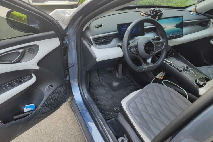 Used BYD Seal 05 DM-i 2025 DM-i Intelligent Drive 120KM Flagship Model Driver Seat