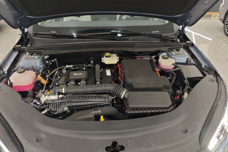 Used BYD Seal 05 DM-i 2025 DM-i Intelligent Drive 120KM Flagship Model Engine Bay