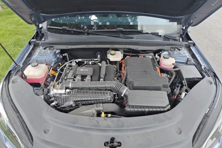 Used BYD Seal 05 DM-i 2025 DM-i Smart Drive 55KM Luxury Model Engine Bay